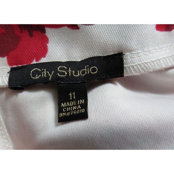 City Studio Red White Floral Crinoline Lined Circle Mini Skirt Juniors Size 11 - Picture 11 of 11
